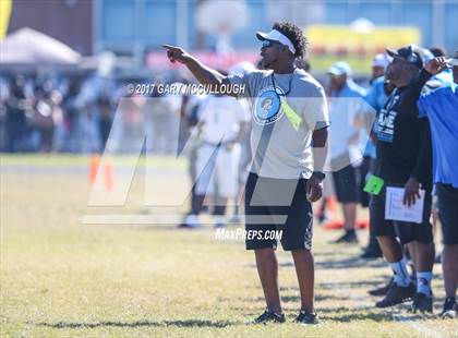 Thumbnail 3 in Raines @ Ribault photogallery.