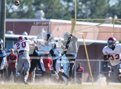 Thumbnail 1 in Raines @ Ribault photogallery.