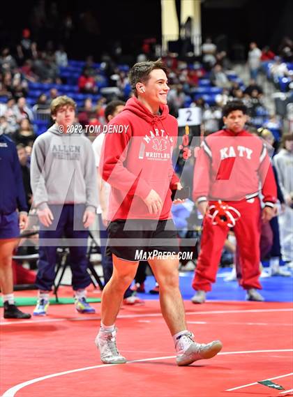 Thumbnail 1 in UIL State Championships - 6A 160lb Final photogallery.