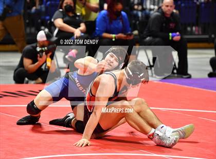 Thumbnail 1 in UIL State Championships - 6A 160lb Final photogallery.