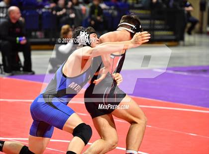 Thumbnail 2 in UIL State Championships - 6A 160lb Final photogallery.