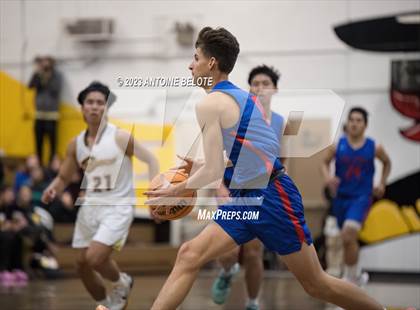 Thumbnail 1 in Glenn @ Cerritos photogallery.