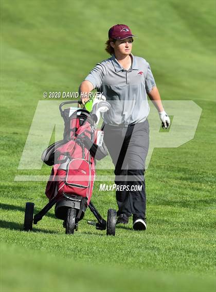 Thumbnail 3 in Boys Golf Green Mountain Invitatioal photogallery.