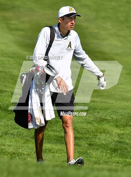 Thumbnail 2 in Boys Golf Green Mountain Invitatioal photogallery.