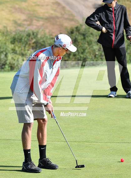 Thumbnail 1 in Boys Golf Green Mountain Invitatioal photogallery.