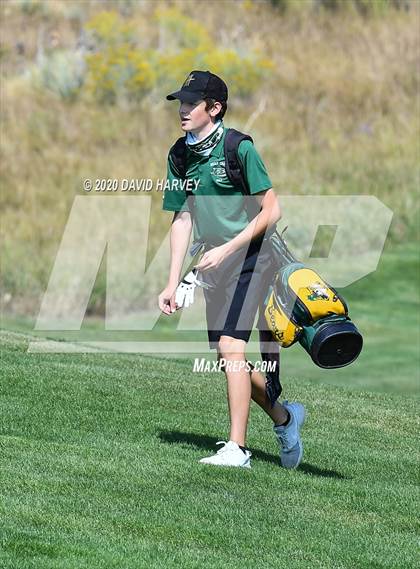 Thumbnail 3 in Boys Golf Green Mountain Invitatioal photogallery.