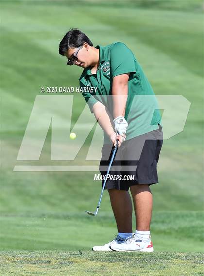 Thumbnail 2 in Boys Golf Green Mountain Invitatioal photogallery.