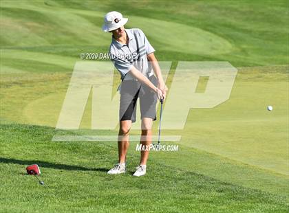 Thumbnail 3 in Boys Golf Green Mountain Invitatioal photogallery.