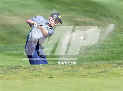 Thumbnail 2 in Boys Golf Green Mountain Invitatioal photogallery.