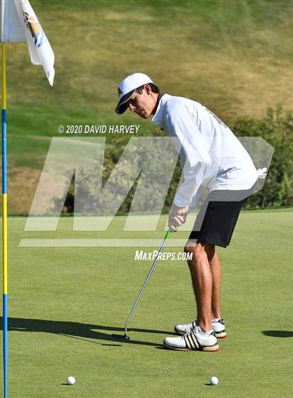 Thumbnail 1 in Boys Golf Green Mountain Invitatioal photogallery.