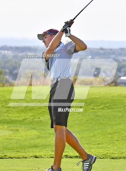 Thumbnail 3 in Boys Golf Green Mountain Invitatioal photogallery.