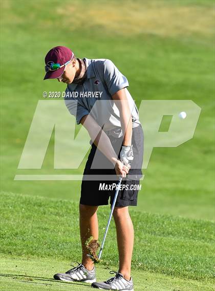 Thumbnail 3 in Boys Golf Green Mountain Invitatioal photogallery.