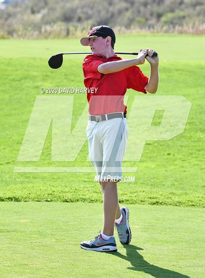 Thumbnail 3 in Boys Golf Green Mountain Invitatioal photogallery.