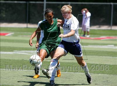 Thumbnail 3 in Hilmar vs. Central Catholic (CIF SJS D5 Final) photogallery.