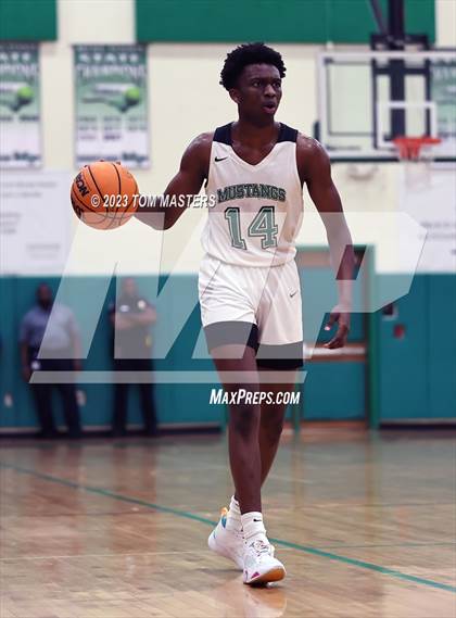 Thumbnail 2 in East Mecklenburg @ Myers Park (NCHSAA 4A Round 2) photogallery.