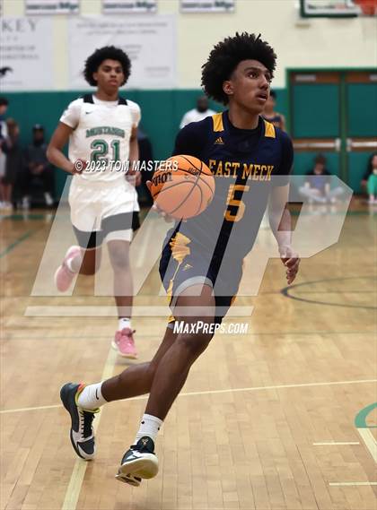 Thumbnail 1 in East Mecklenburg @ Myers Park (NCHSAA 4A Round 2) photogallery.