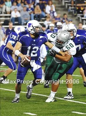 Thumbnail 3 in De La Salle (CA) vs. Elder (Ohio vs USA Challenge) photogallery.
