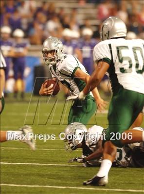 Thumbnail 2 in De La Salle (CA) vs. Elder (Ohio vs USA Challenge) photogallery.