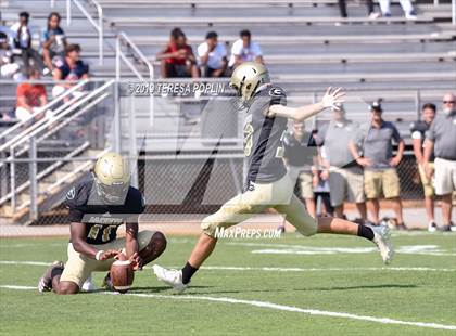 Thumbnail 3 in Greer vs Boiling Springs (The Greer Gridiron Classic) photogallery.