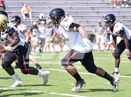 Thumbnail 3 in Greer vs Boiling Springs (The Greer Gridiron Classic) photogallery.
