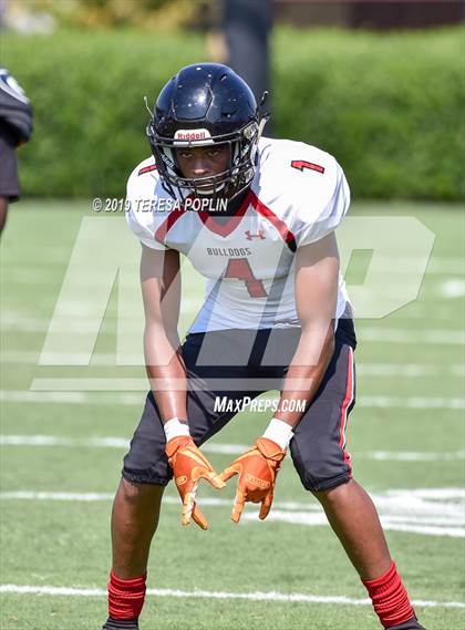 Thumbnail 1 in Greer vs Boiling Springs (The Greer Gridiron Classic) photogallery.