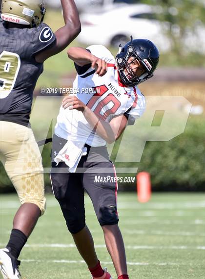 Thumbnail 1 in Greer vs Boiling Springs (The Greer Gridiron Classic) photogallery.