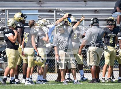 Thumbnail 2 in Greer vs Boiling Springs (The Greer Gridiron Classic) photogallery.