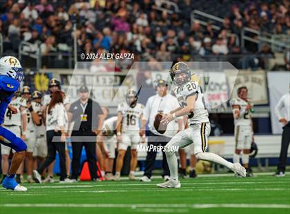 Thumbnail 3 in Whiteface vs. Gordon (UIL 1A Division I Football Final) photogallery.