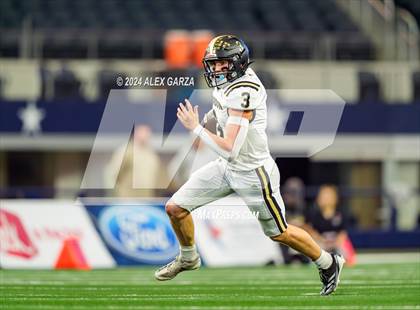Thumbnail 3 in Whiteface vs. Gordon (UIL 1A Division I Football Final) photogallery.