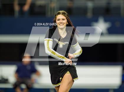 Thumbnail 1 in Whiteface vs. Gordon (UIL 1A Division I Football Final) photogallery.