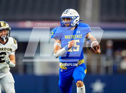 Thumbnail 1 in Whiteface vs. Gordon (UIL 1A Division I Football Final) photogallery.