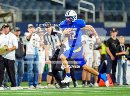 Thumbnail 2 in Whiteface vs. Gordon (UIL 1A Division I Football Final) photogallery.