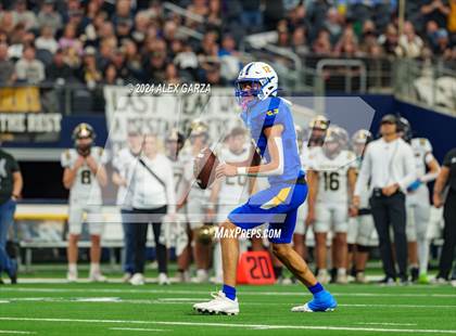 Thumbnail 3 in Whiteface vs. Gordon (UIL 1A Division I Football Final) photogallery.