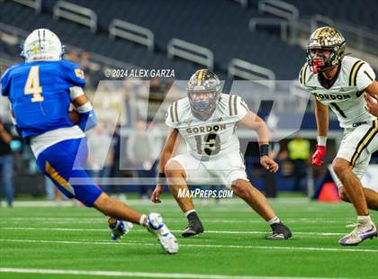 Thumbnail 1 in Whiteface vs. Gordon (UIL 1A Division I Football Final) photogallery.