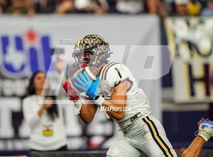Thumbnail 1 in Whiteface vs. Gordon (UIL 1A Division I Football Final) photogallery.
