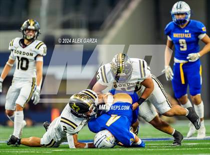 Thumbnail 1 in Whiteface vs. Gordon (UIL 1A Division I Football Final) photogallery.