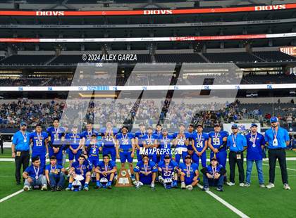 Thumbnail 2 in Whiteface vs. Gordon (UIL 1A Division I Football Final) photogallery.