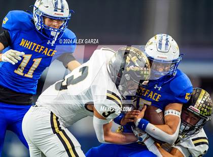 Thumbnail 1 in Whiteface vs. Gordon (UIL 1A Division I Football Final) photogallery.