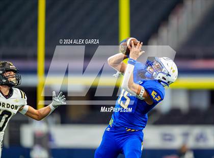 Thumbnail 2 in Whiteface vs. Gordon (UIL 1A Division I Football Final) photogallery.