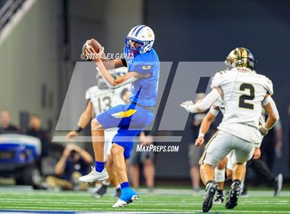 Thumbnail 1 in Whiteface vs. Gordon (UIL 1A Division I Football Final) photogallery.