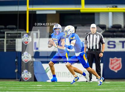 Thumbnail 1 in Whiteface vs. Gordon (UIL 1A Division I Football Final) photogallery.