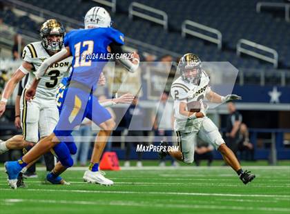 Thumbnail 2 in Whiteface vs. Gordon (UIL 1A Division I Football Final) photogallery.