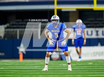 Thumbnail 2 in Whiteface vs. Gordon (UIL 1A Division I Football Final) photogallery.