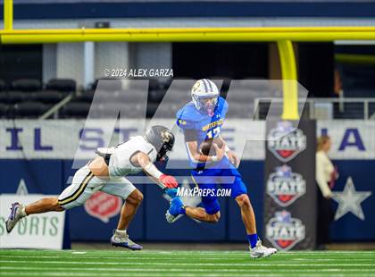 Thumbnail 3 in Whiteface vs. Gordon (UIL 1A Division I Football Final) photogallery.