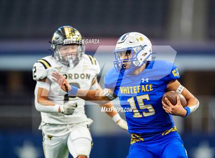 Thumbnail 3 in Whiteface vs. Gordon (UIL 1A Division I Football Final) photogallery.
