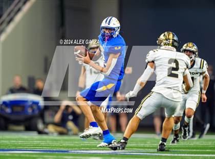 Thumbnail 2 in Whiteface vs. Gordon (UIL 1A Division I Football Final) photogallery.
