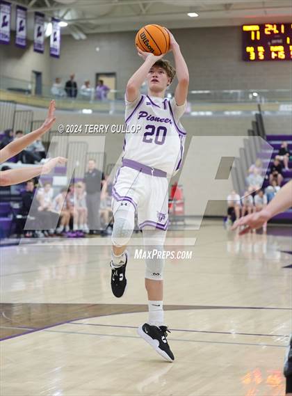 Thumbnail 1 in Lone Peak @ Lehi photogallery.