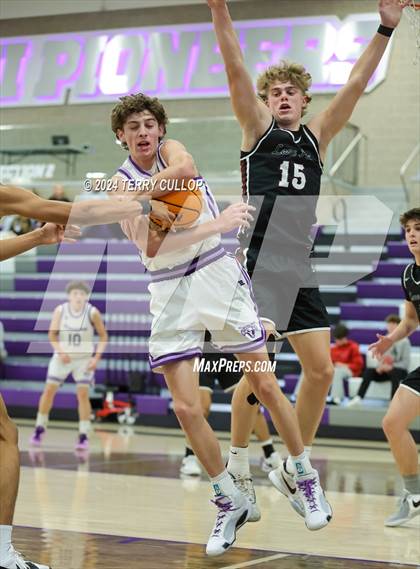 Thumbnail 1 in Lone Peak @ Lehi photogallery.