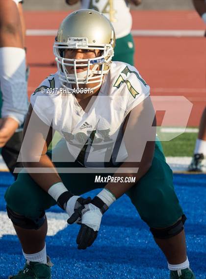Thumbnail 2 in Long Beach Poly vs Norbonne photogallery.