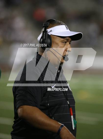 Thumbnail 1 in Long Beach Poly vs Norbonne photogallery.